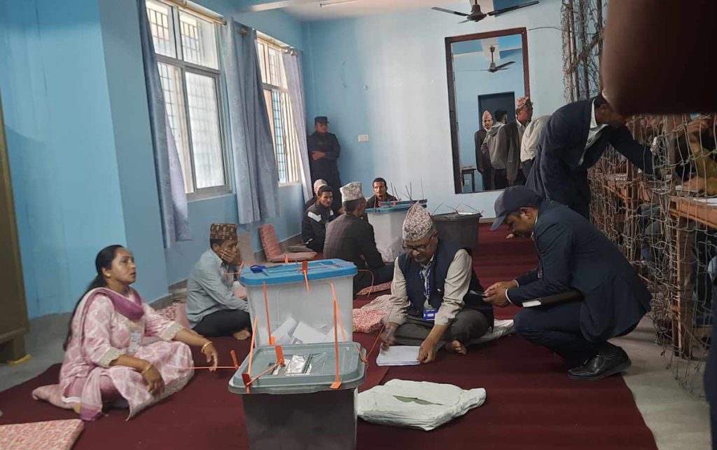 बझाङमा नेकपा एमालेका भण्डारीको अग्रता कायमै