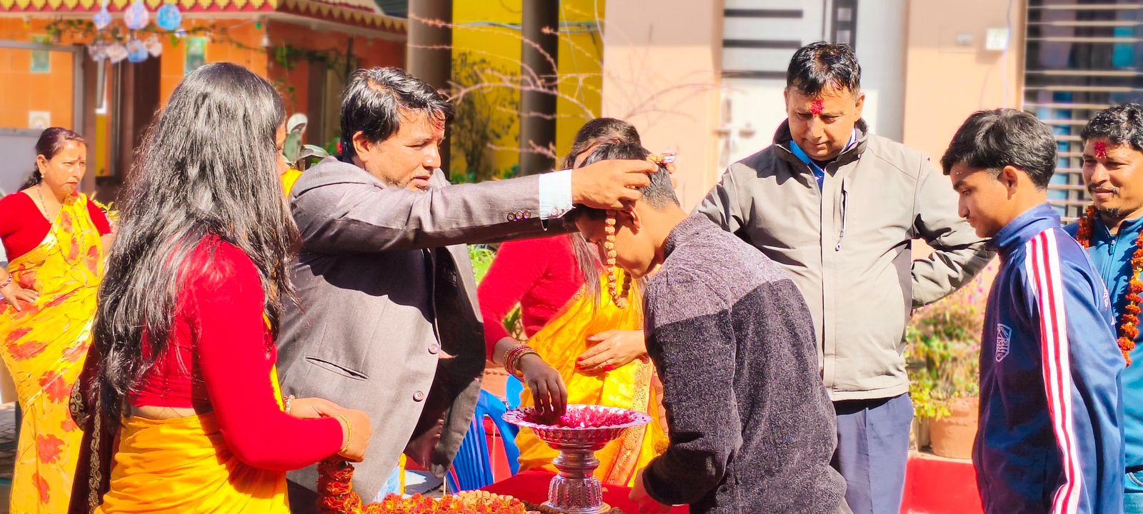 काठमाण्डौ जाने वेष्टर्न क्रिष्टल एकेडेमीको क्रिकेट टीमको बिदाइ