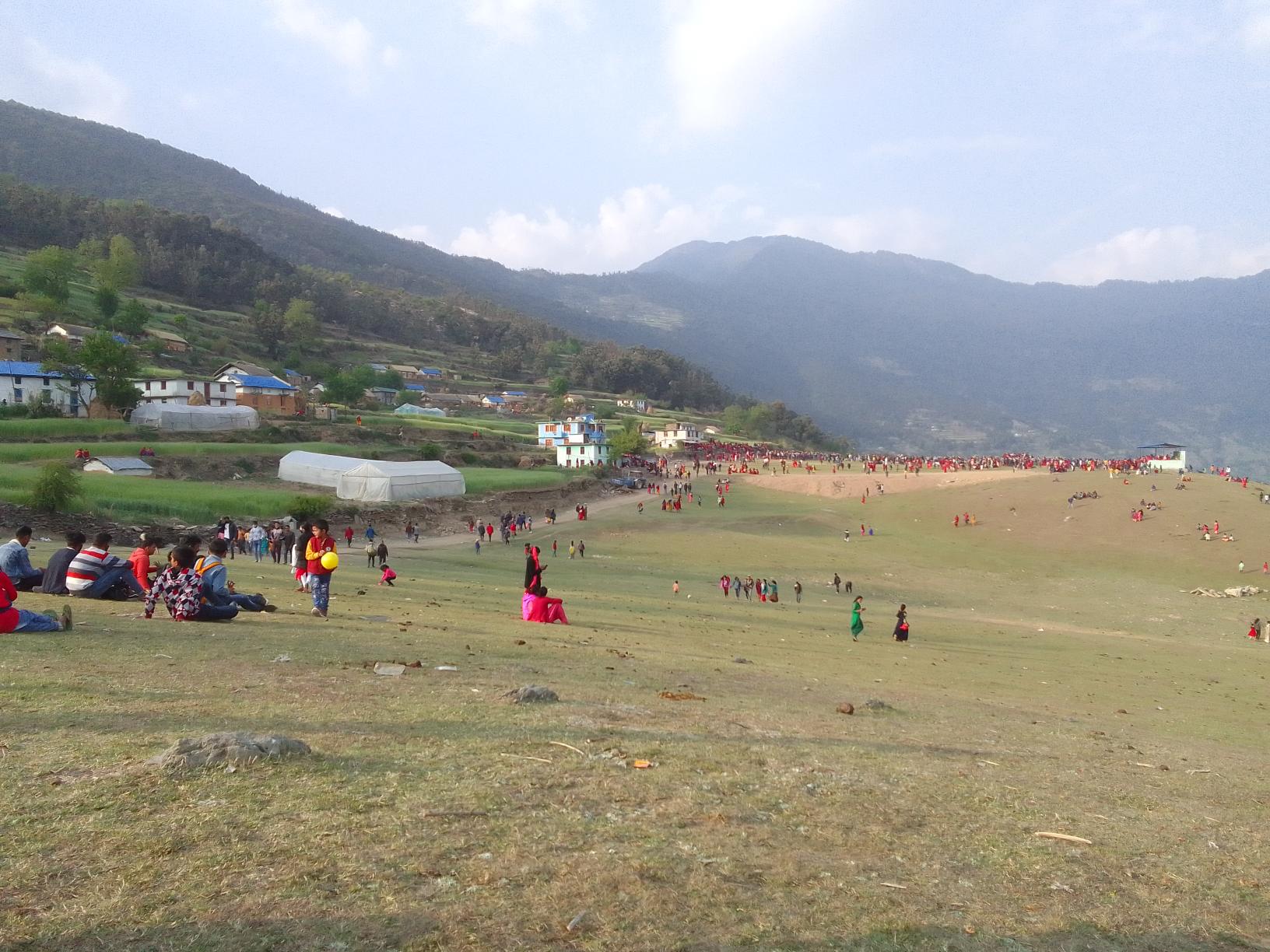 छबिसपाथिभेराका मतदाता भन्छन् : गठबन्धन गरे भोट दिंदैनौं